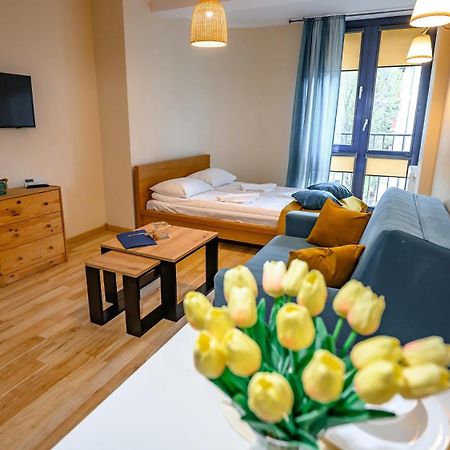 Apartamenty Sun & Snow Centrum كرينيتسا زدروي المظهر الخارجي الصورة