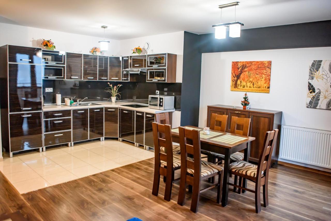Apartamenty Sun & Snow Centrum كرينيتسا زدروي المظهر الخارجي الصورة